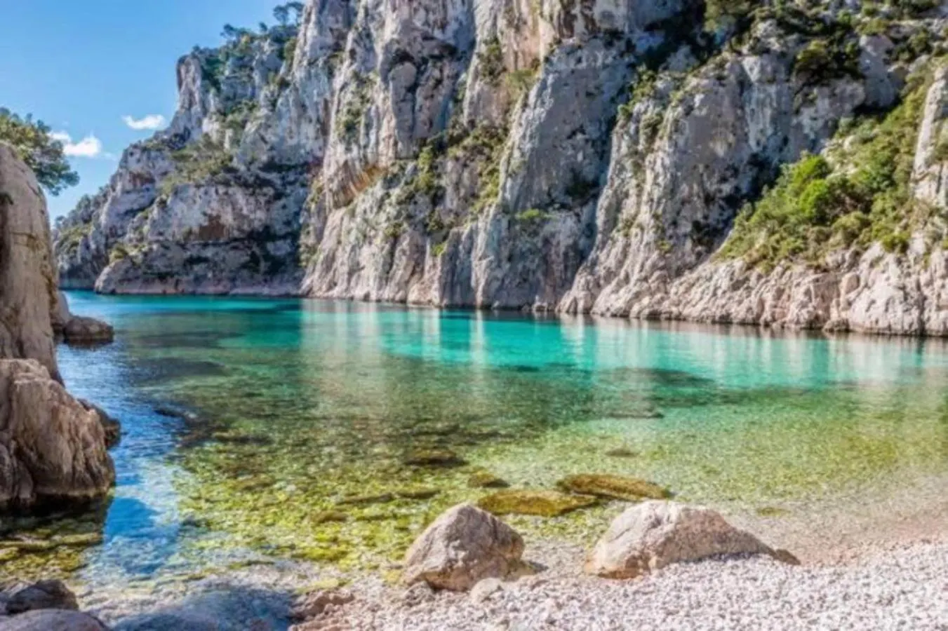 Casa Terra Rossa Le Confort Creatif Au Coeur De Marseille 0*,  France