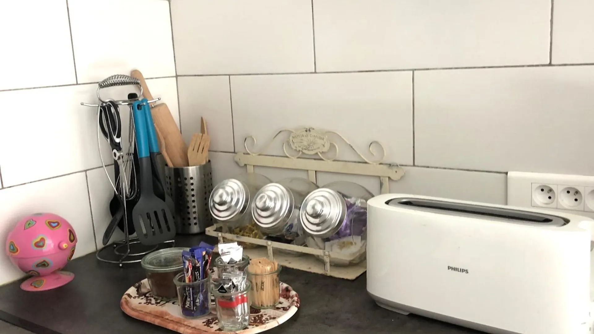 Holiday home Casa Terra Rossa Le Confort Creatif Au Coeur De Marseille