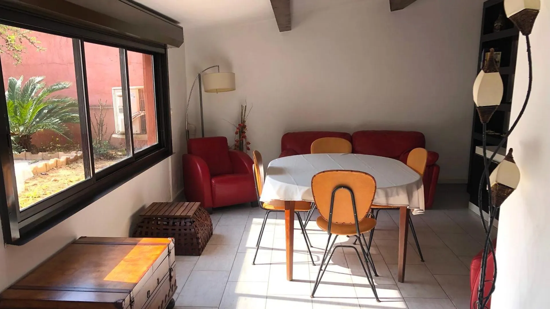 Casa Terra Rossa Le Confort Creatif Au Coeur De Marseille