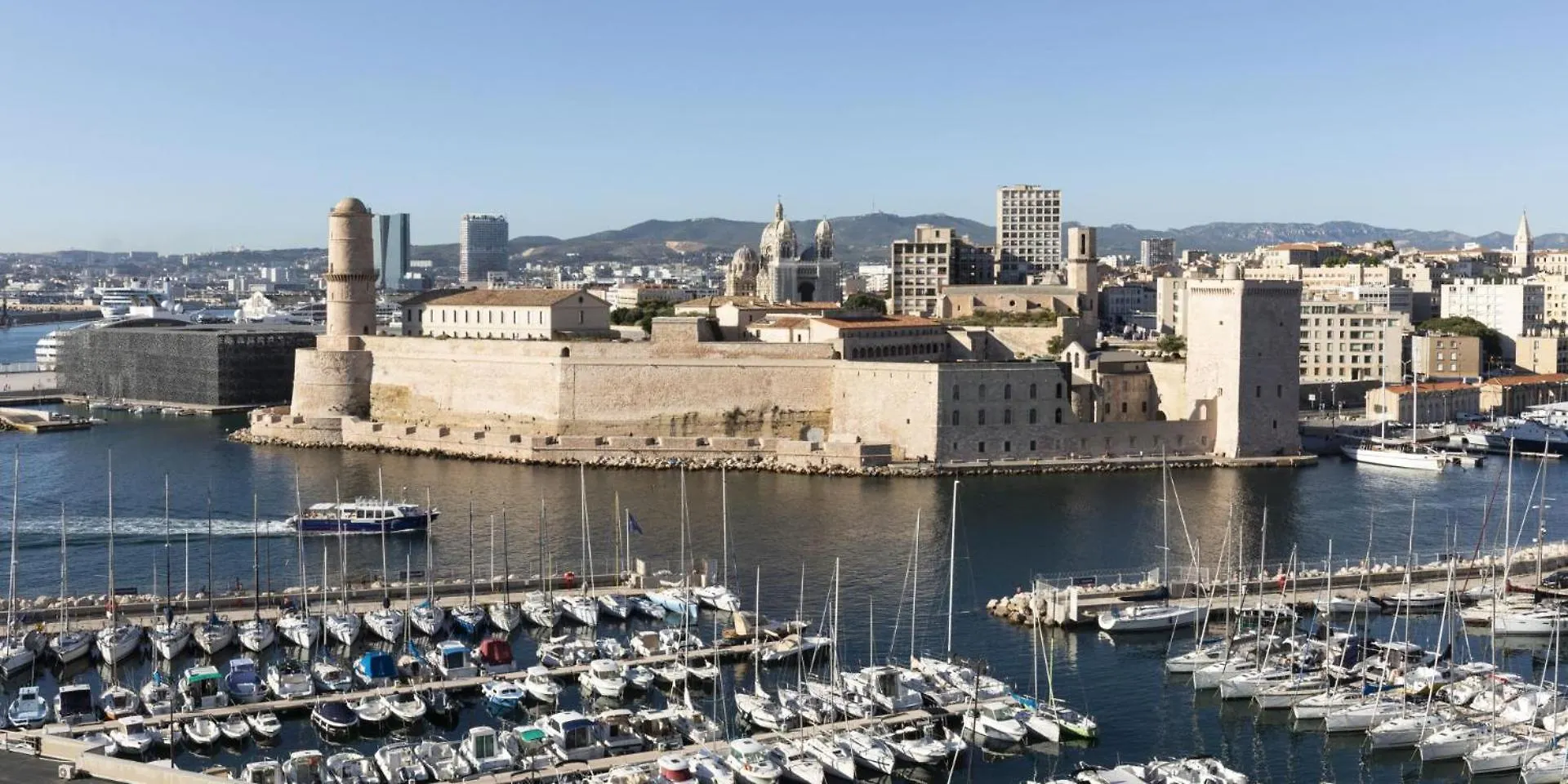 Casa Terra Rossa Le Confort Creatif Au Coeur De Marseille 0*,  Frankrig